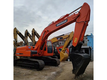 Bager guseničar DOOSAN DX225