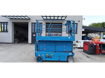 Lift u obliku makaza Genie GS4047 - 13,7m - electric: slika 4