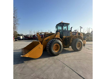 Utovarivač točkaš CATERPILLAR 966H: slika 2