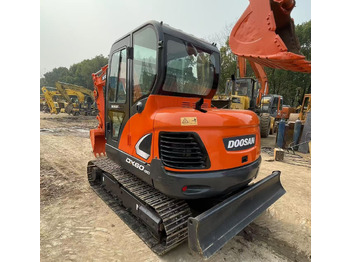 Bager doosan dx60-9: slika 2