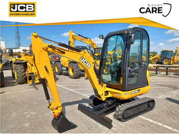 Mini bager JCB 8018