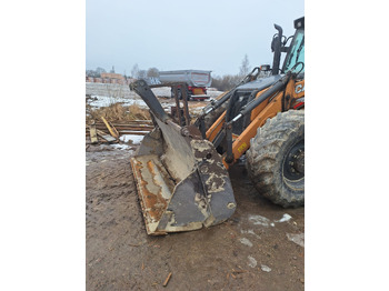 CASE 695 ST CASE 695 ST: slika 5