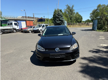 Limuzina VOLKSWAGEN