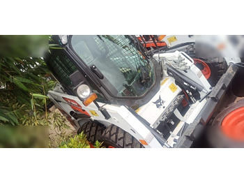 Mini utovarivač BOBCAT S450