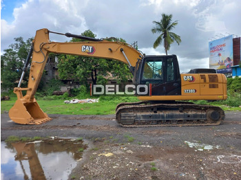 Bager guseničar novi CATERPILLAR 323D3: slika 2