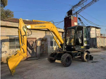 Bager točkaš HYUNDAI