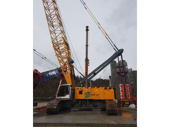 Kran guseničar LIEBHERR