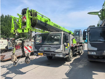 Pokretni kran ZOOMLION ZTC250