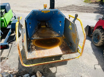 Strugač za drvo ISEKI Broyeur de branche: slika 5 Strugač za drvo ISEKI Broyeur de branche: slika 5