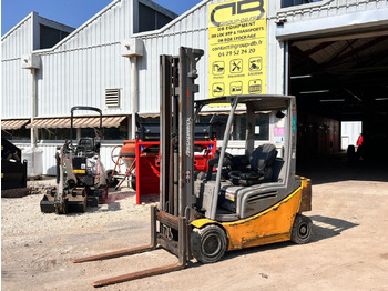 Električni viljuškar JUNGHEINRICH EFG