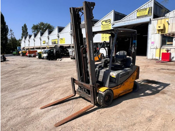 Električni viljuškar JUNGHEINRICH EFG