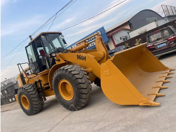 Utovarivač točkaš CATERPILLAR 966H