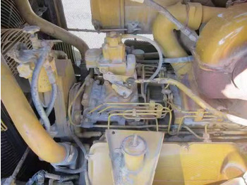 Buldožer CAT D 9 R: slika 5