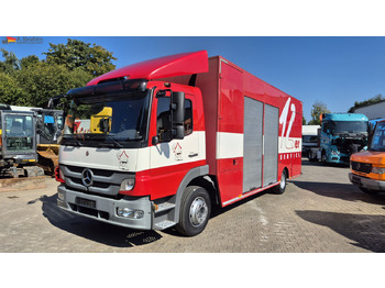 Kamion sa zatvorenim sandukom MERCEDES-BENZ
