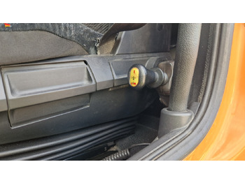 Tegljač Mercedes-Benz 1840 Actros, 3x vorhanden, identisch: slika 4