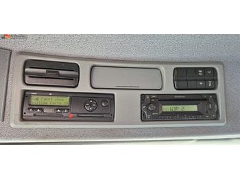 Tegljač Mercedes-Benz 1841 Kran HIAB 166Bj. 2016 Funk FB ,mp3: slika 3 Tegljač Mercedes-Benz 1841 Kran HIAB 166Bj. 2016 Funk FB ,mp3: slika 3