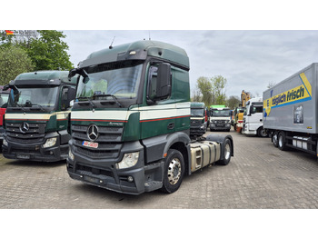 Tegljač MERCEDES-BENZ