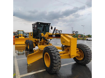 Grejder CATERPILLAR 140K