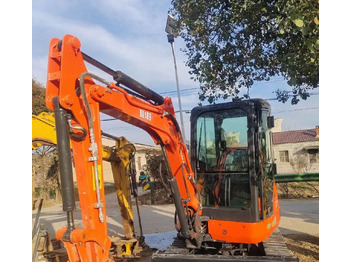 Mini bager Kubota U30: slika 3 Mini bager Kubota U30: slika 3