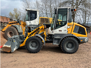 Utovarivač točkaš LIEBHERR L 507