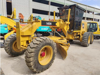 Grejder CATERPILLAR 140H: slika 2