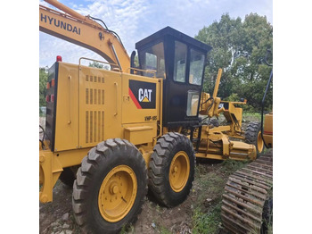 Grejder CATERPILLAR 140K