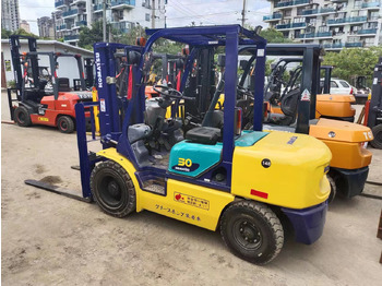 Dizel viljuškar KOMATSU FD30: slika 2
