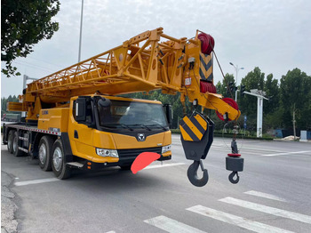 Pokretni kran XCMG QY70K