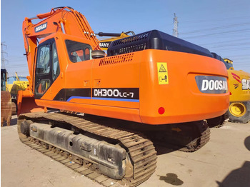 Bager guseničar doosan dh300lc-7: slika 4