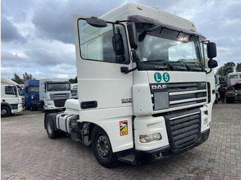 Tegljač DAF XF 105 460