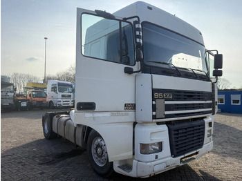 Tegljač DAF XF 95 430