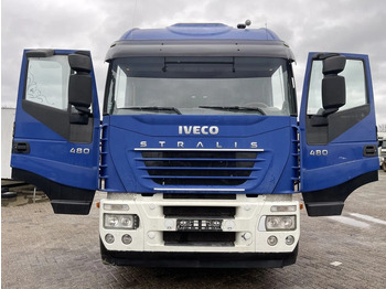 Tegljač IVECO Stralis 440