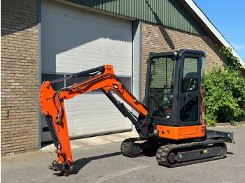 Mini bager Hitachi ZX26U-6CR: slika 3