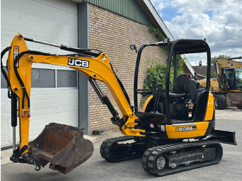 Mini bager JCB 8026