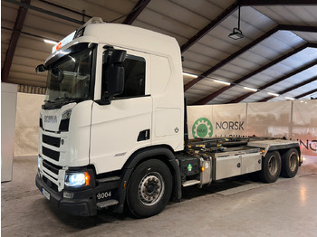 Kamion sa hidrauličnom kukom SCANIA R 580