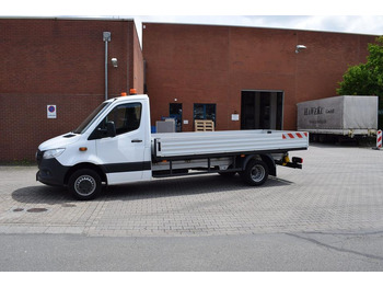 Dostavno vozilo sa otvorenom sandukom MERCEDES-BENZ Sprinter 514