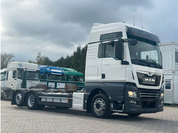 Kamion za prevoz kontejnera/ Kamion sa promenjivim sandukom MAN