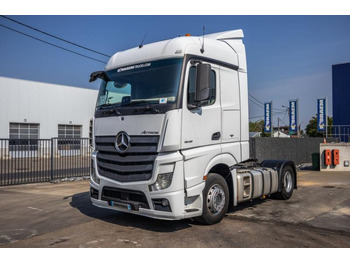 Tegljač MERCEDES-BENZ Actros 1845