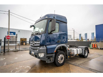 Tegljač MERCEDES-BENZ Actros 1843