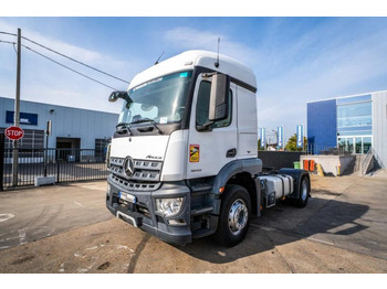 Tegljač MERCEDES-BENZ Actros 1843