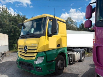 Tegljač MERCEDES-BENZ Actros 1840