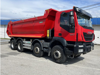 Istovarivač IVECO Trakker