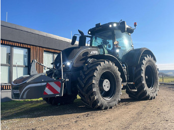 Traktor VALTRA S394