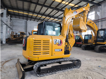 Mini bager CATERPILLAR 306E: slika 5