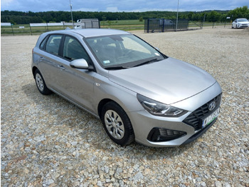 Hečbek HYUNDAI