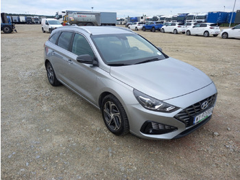 Automobil HYUNDAI