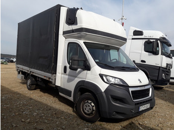 Dostavno vozilo sa ceradom PEUGEOT Boxer