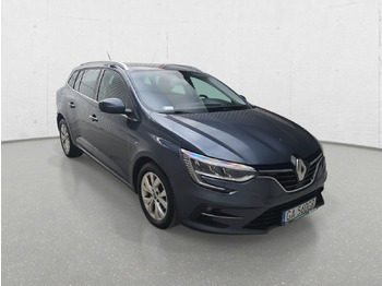 Automobil RENAULT