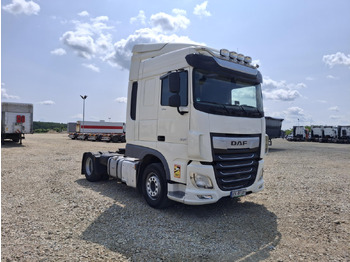Tegljač DAF XF 450