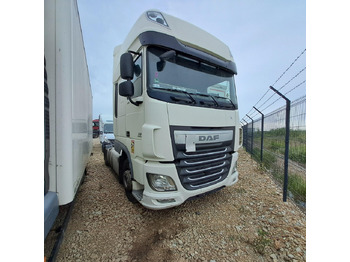 Tegljač DAF XF 460